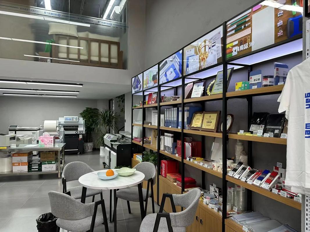 從圖文快印到標識標牌 廣告人的匠心設(shè)計與高效制作