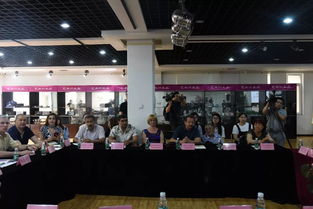 絲路故事 烏茲別克斯坦藝術(shù)家邀請(qǐng)展在京開幕 亞洲藝術(shù) 現(xiàn)場