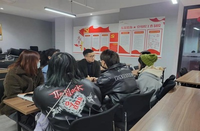 就業(yè)工作處組織畢業(yè)生赴企業(yè)開展就業(yè)對接活動(dòng)